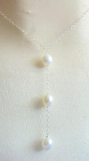 3 pearl drop necklace